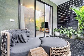 Ocean Breeze Berawa Villa