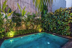 Ocean Breeze Berawa Villa