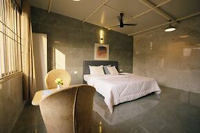 SHREE LODGING & BOARDING