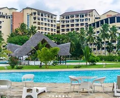 Golden Sun Beach Apartments