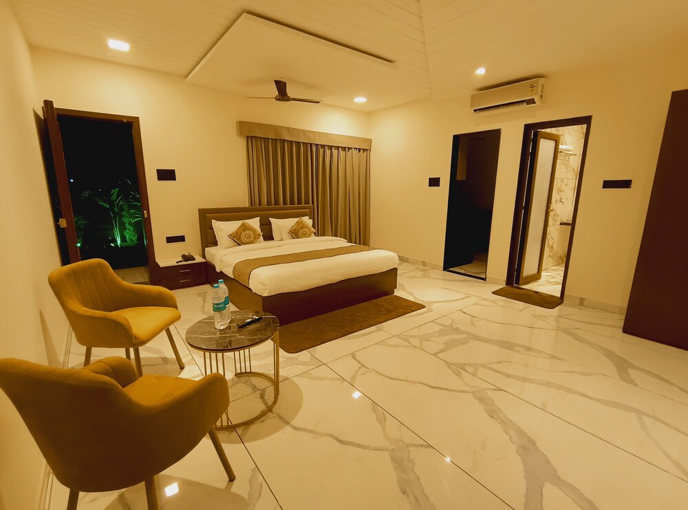 Hotel Nidhi Shree