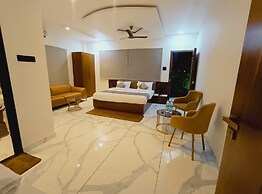 Hotel Nidhi Shree