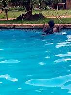 Tsavo Inn Mtito Andei