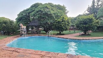 Tsavo Inn Mtito Andei