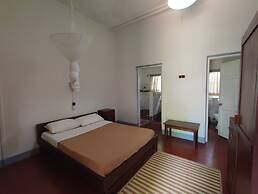 Tsavo Inn Mtito Andei