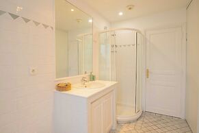 Spacious Villa With Pool & A/C for 8 - Sea View