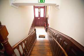 BRUMA HOSTEL