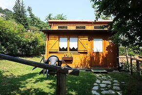 Village Holiday House With a Pool
