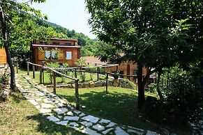 Village Holiday House With a Pool