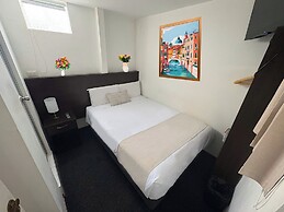 HOTEL ALTARA SELECT