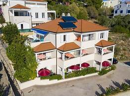 Apartments Radevenjić