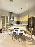 StayLuxia Boutique Hotel Gramercy
