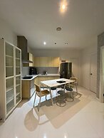 StayLuxia Boutique Hotel Gramercy