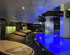 StayLuxia Boutique Hotel Gramercy