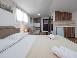 Apartments Mary