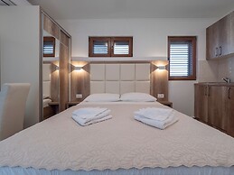 Apartments Mary