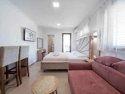 Apartments Mary