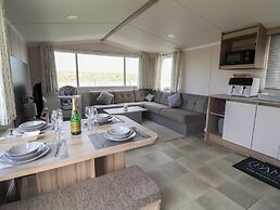 Maple Court 15