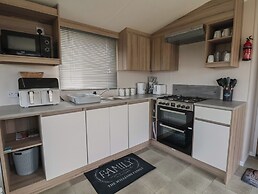 Maple Court 15