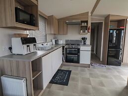 Maple Court 15