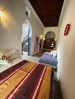 Riad borj blue
