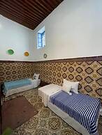 Riad borj blue