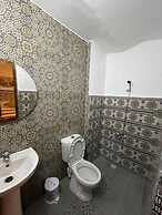 Riad borj blue