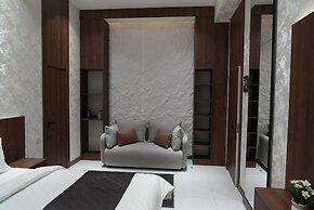 NINETY boutique hotel