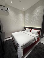 NINETY boutique hotel