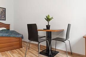 Modern 1 Bedroom Long Stay Apartment