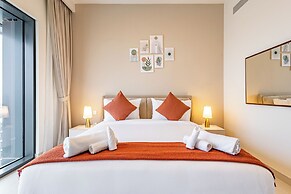 Superhost 1BR Near Dubai Hills Mall