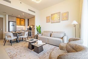 Superhost 1BR Near Dubai Hills Mall