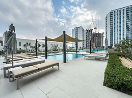Superhost 1BR Near Dubai Hills Mall