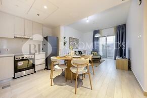 Bloomfields Comfortable 1Br In Water