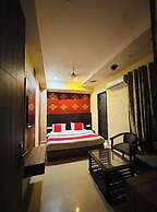 Hotel Modern Palace