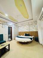 Hotel Modern Palace