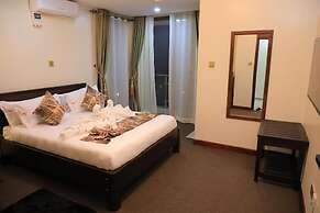 Precious villas hotel