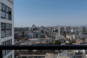 w Amazing 1BR w Balcony in Barranco