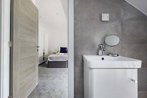 Modern 2bed Apartment-ground Floor-free Parking