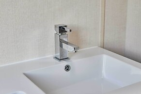 Host Stay 10th Avenue