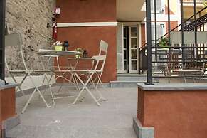 Palazzo Domanto Parma Apartments