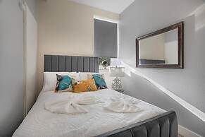 Holburn Lodge by Duthie Park Work Ready Fast Wi-fi