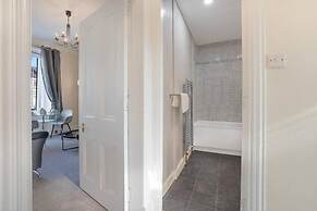 Holburn Lodge by Duthie Park Work Ready Fast Wi-fi