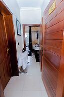 One Click Cozy Suites