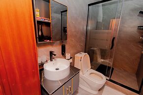 One Click Cozy Suites