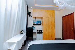 One Click Cozy Suites