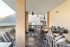 The Himalayan Residency