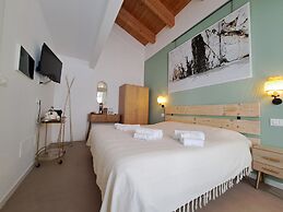 Bologna Rooms & Art