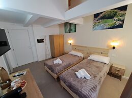 Bologna Rooms & Art