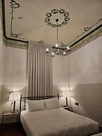Cohen's boutique hotel